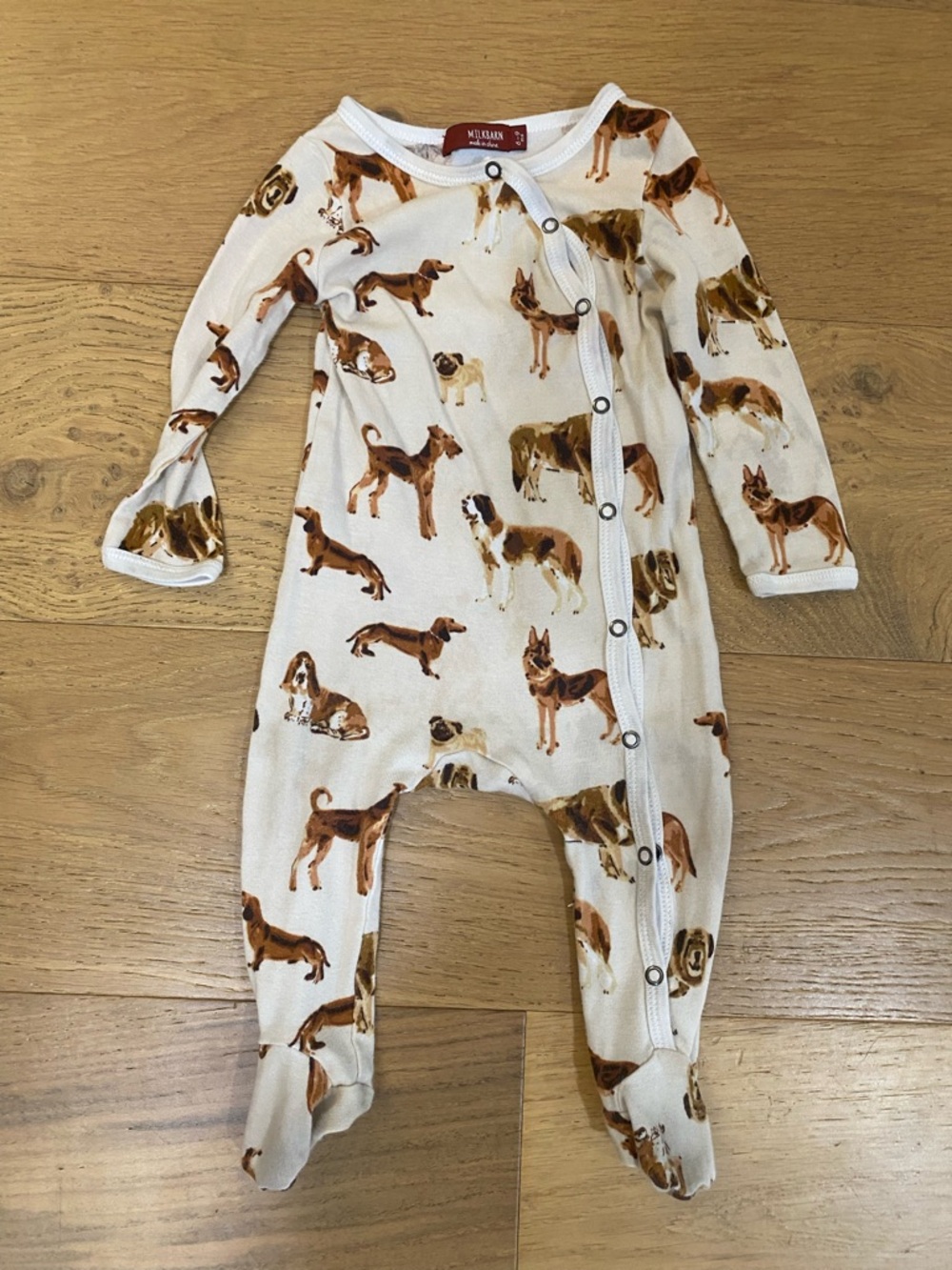 MilkBarn organic cotton Cream Dog-Print Baby Snap One-Piece Footie 6-9m VGUC